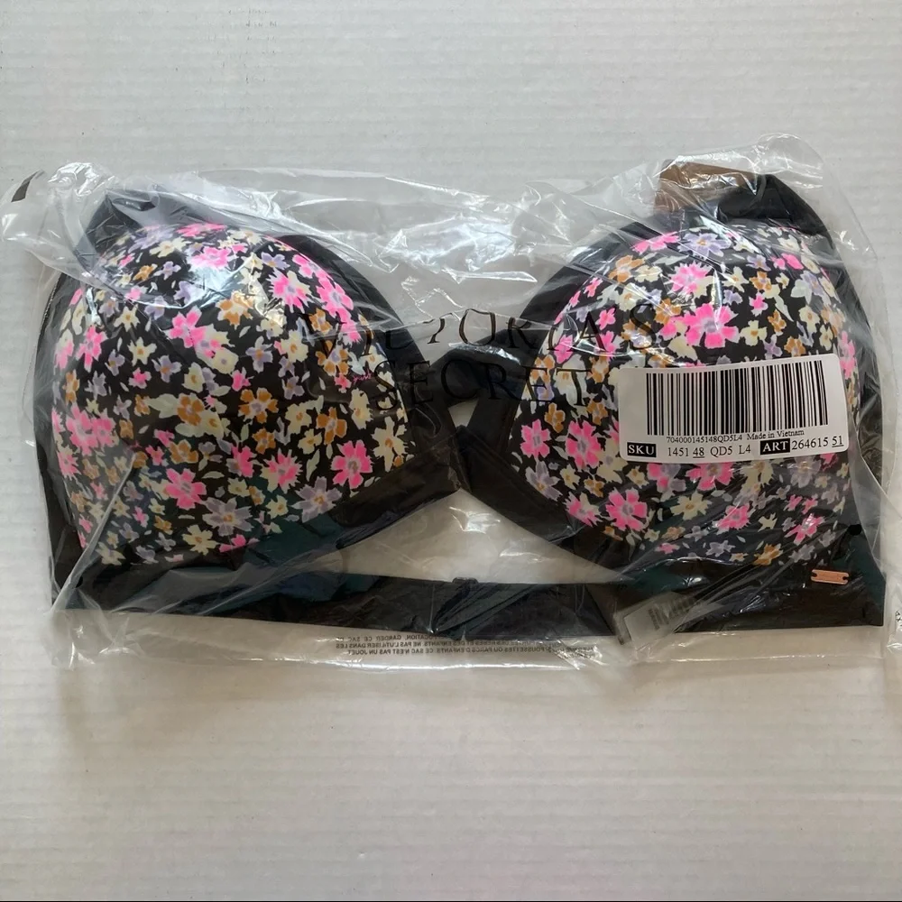 Victoria's Secret PINK Black Ditsy Floral Push-up Triangle Bikini Top - Picture 8 of 9